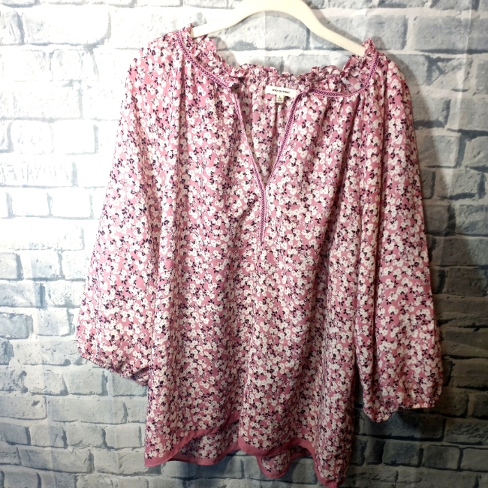 Floral Blouse with Puffy Sleeves by Max Studio